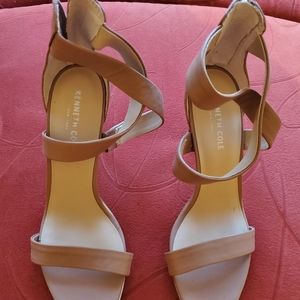 Kenneth Cole sandaks